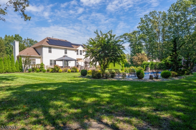 851 Woodbury Dr