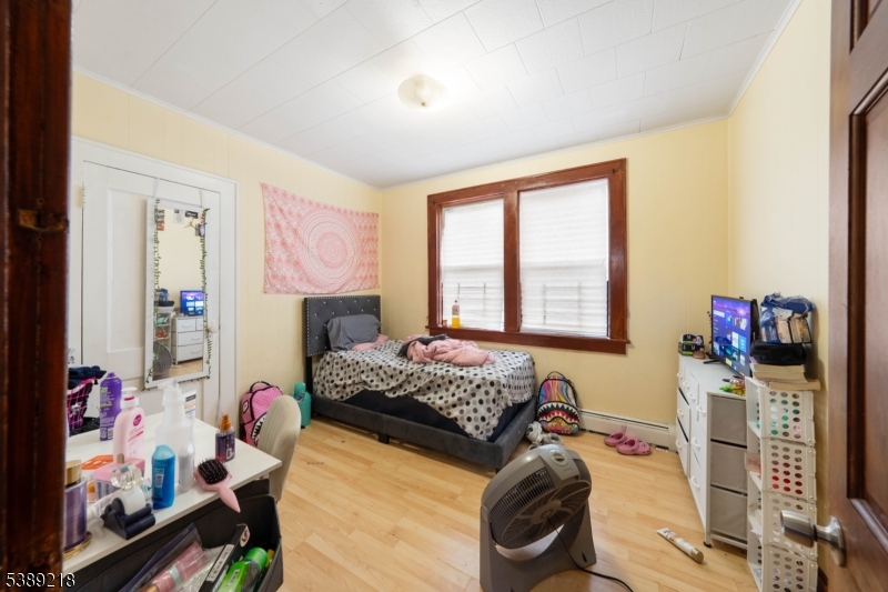 336 John St