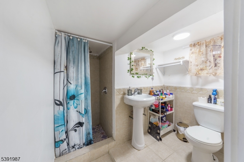 134 Belleville Ave