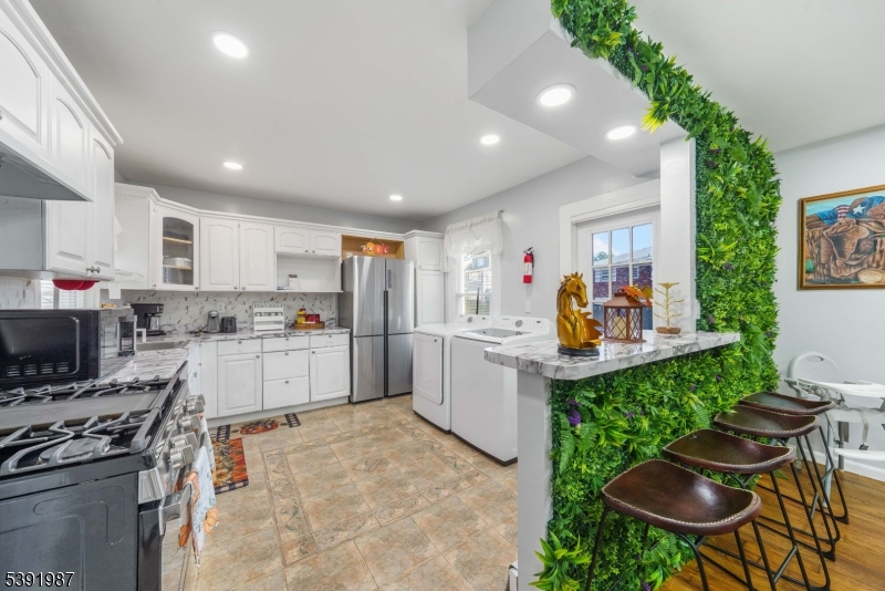 134 Belleville Ave