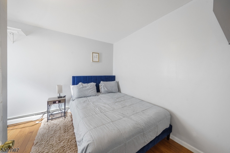 134 Belleville Ave
