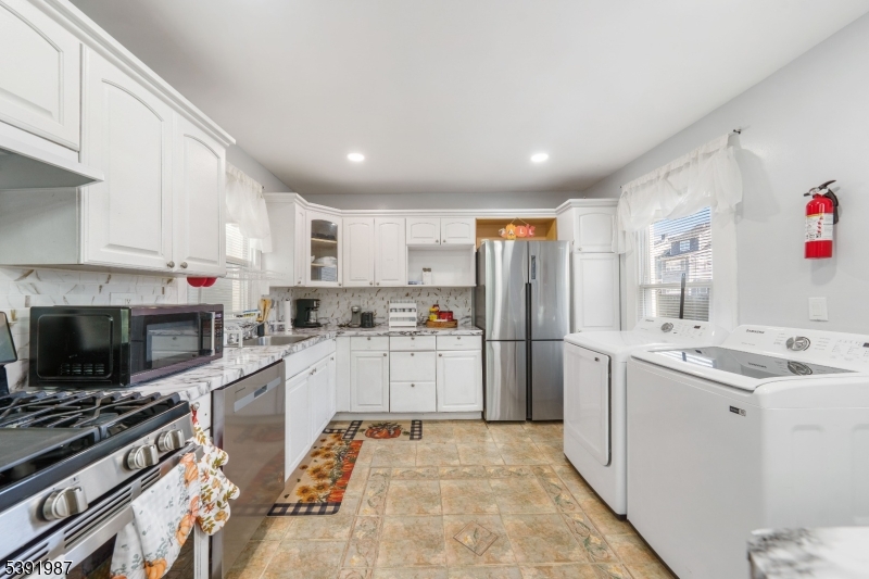 134 Belleville Ave