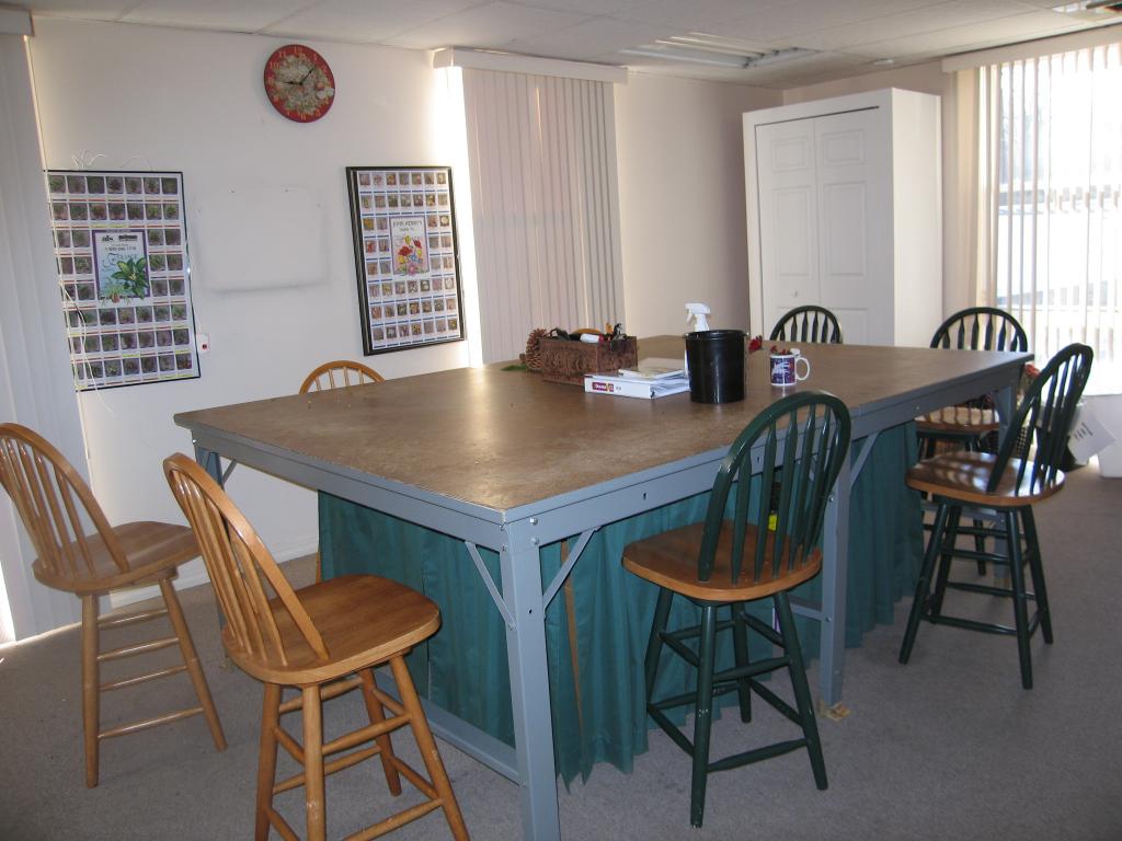 665 Bloomfield Ave 1