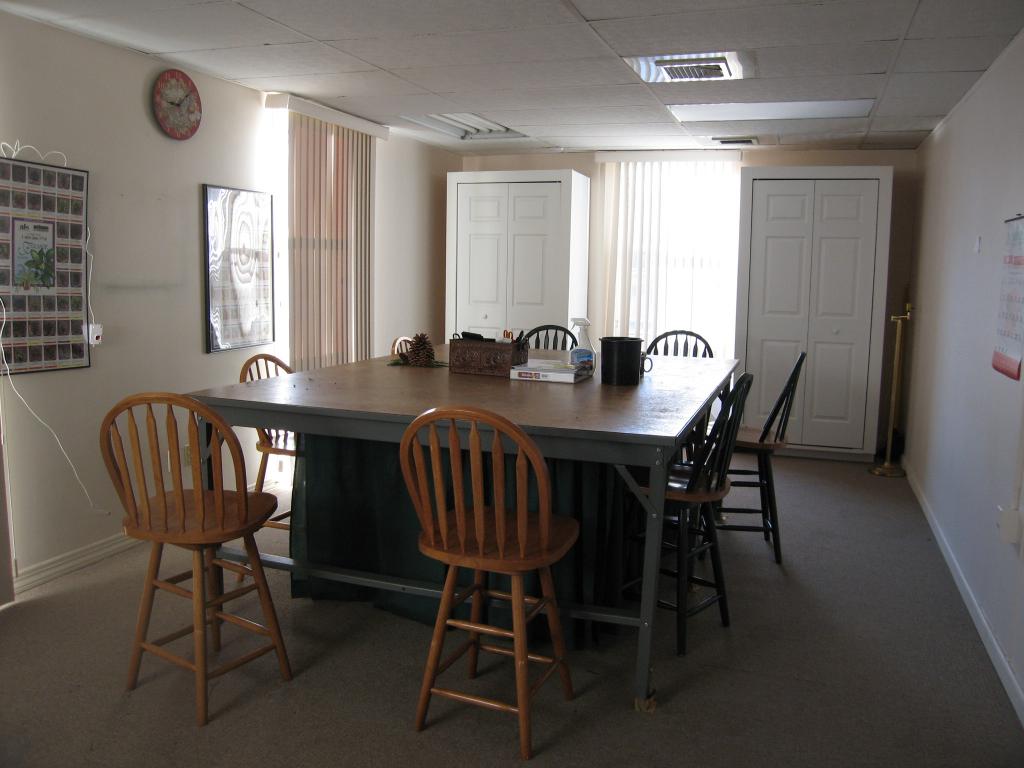 665 Bloomfield Ave 1