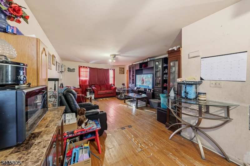 553 Fulton St