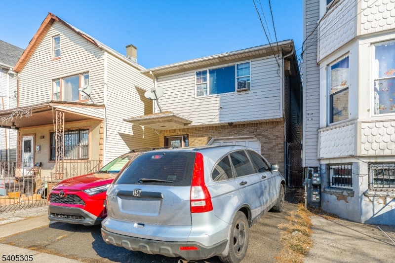 553 Fulton St
