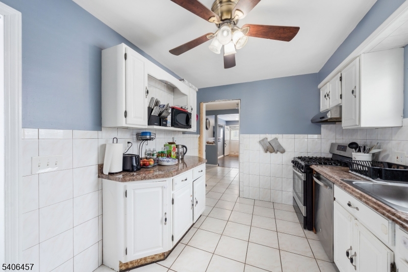291 Seaton Ave 1