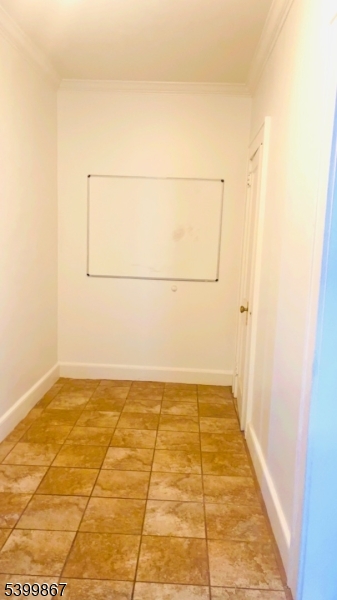 665 Bloomfield Ave 1