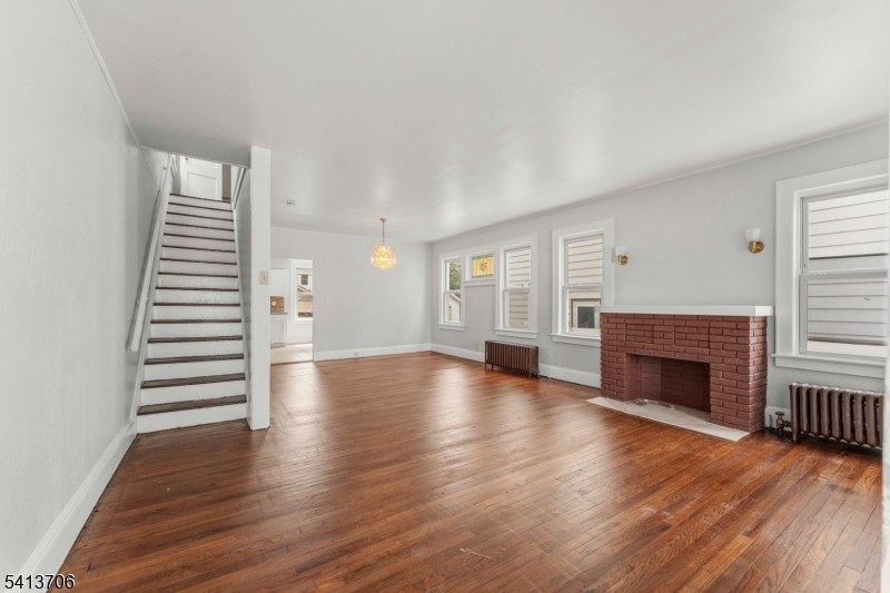 124 Hillcrest Ave