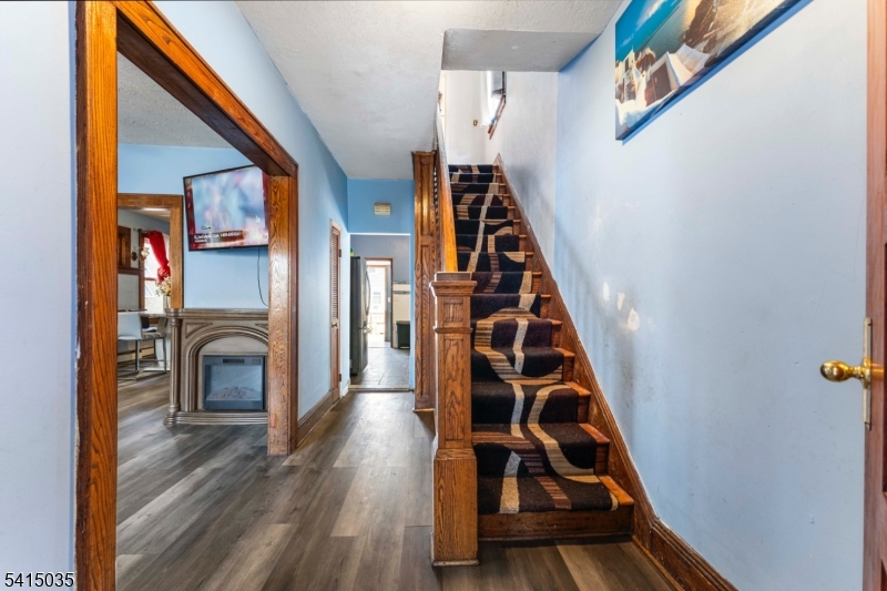 1017 North Ave