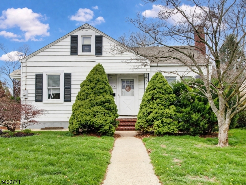 339 N 8Th Ave