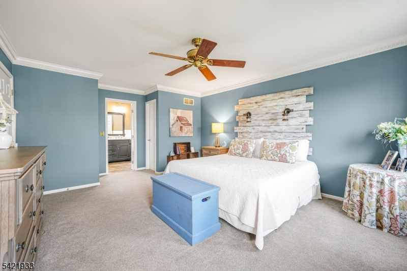 2 Lauren Drive