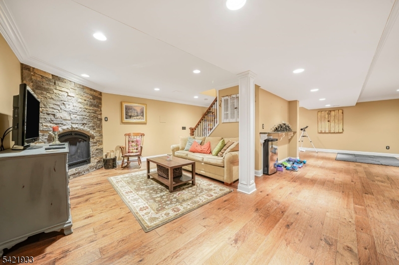 2 Lauren Drive