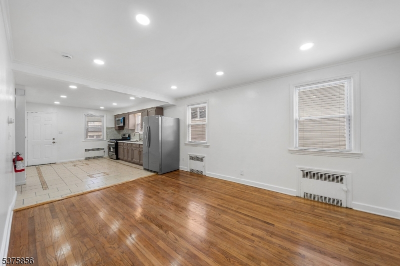 344 Elmwood Ave