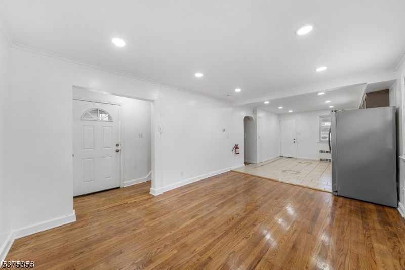 344 Elmwood Ave