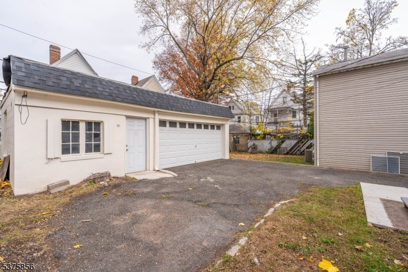 344 Elmwood Ave