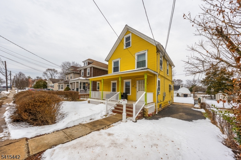 88 Woodbridge Ave