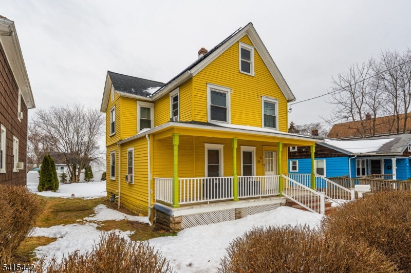 88 Woodbridge Ave
