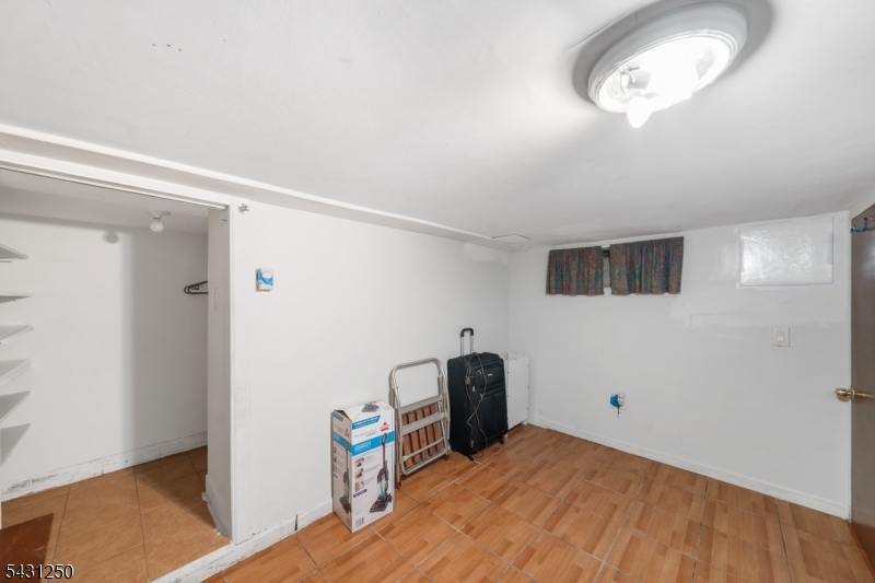 167 Manning Ave