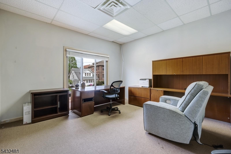 38 N Gaston Ave