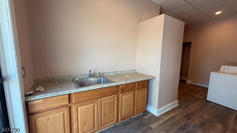 513 Morris Ave 1