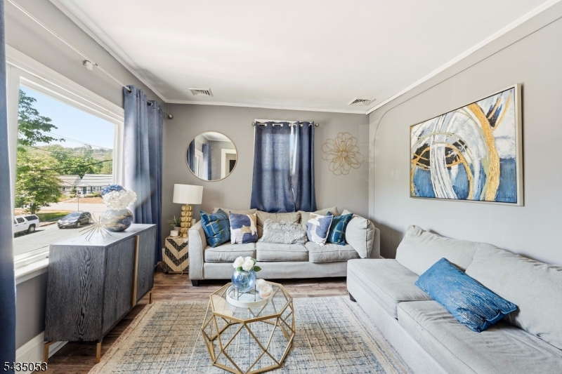 30 Rockview Ter