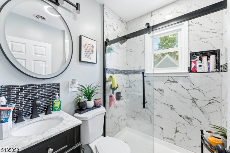 30 Rockview Ter