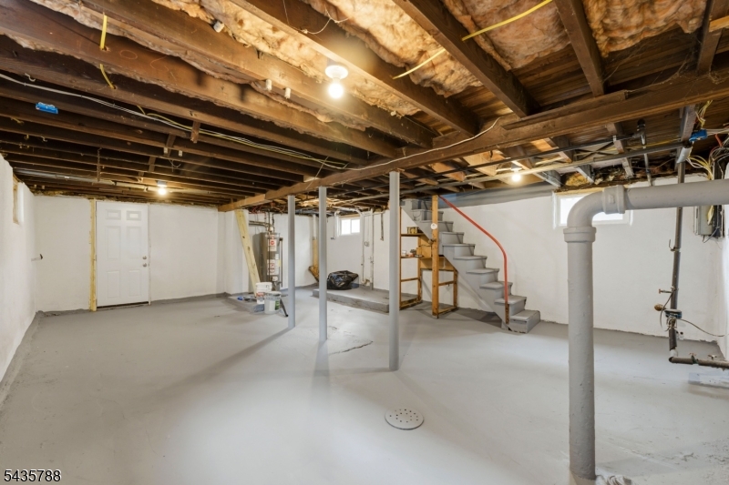 11 Jean Ct