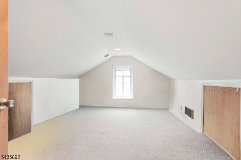 16 Coolidge Ave