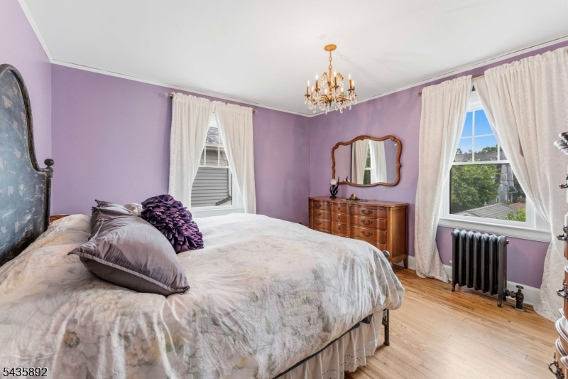 16 Coolidge Ave