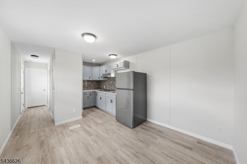 47 Helen Dr