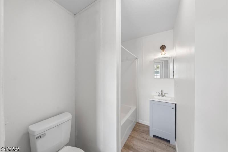 47 Helen Dr