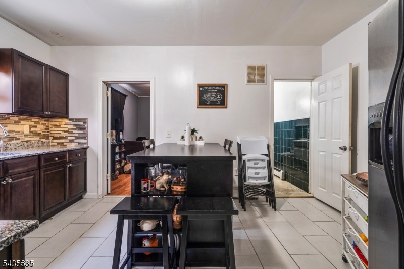 409 Ogden Pl