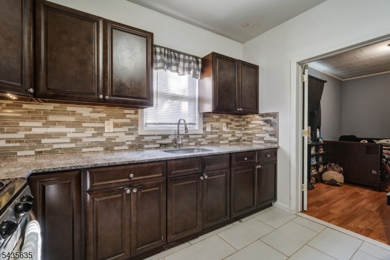409 Ogden Pl