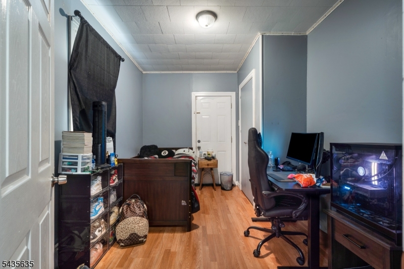 409 Ogden Pl