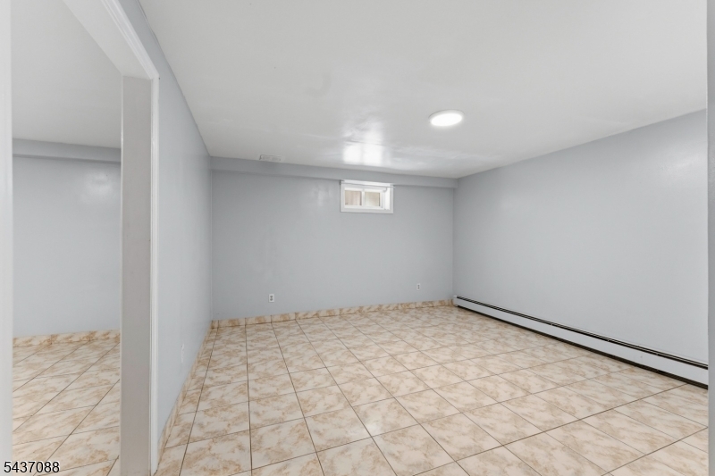 72 Clarendon Pl