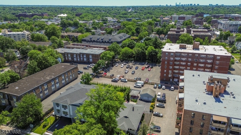 72 Clarendon Pl