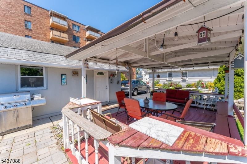 72 Clarendon Pl