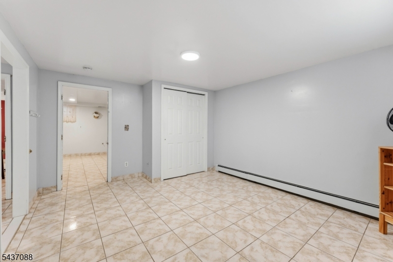 72 Clarendon Pl