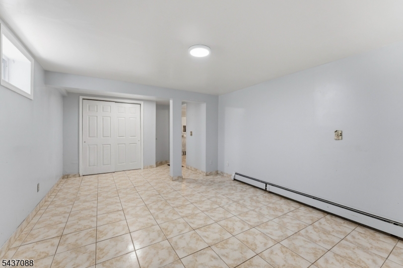 72 Clarendon Pl