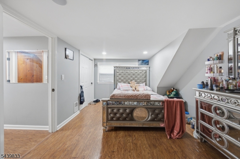 156 Baker Ave