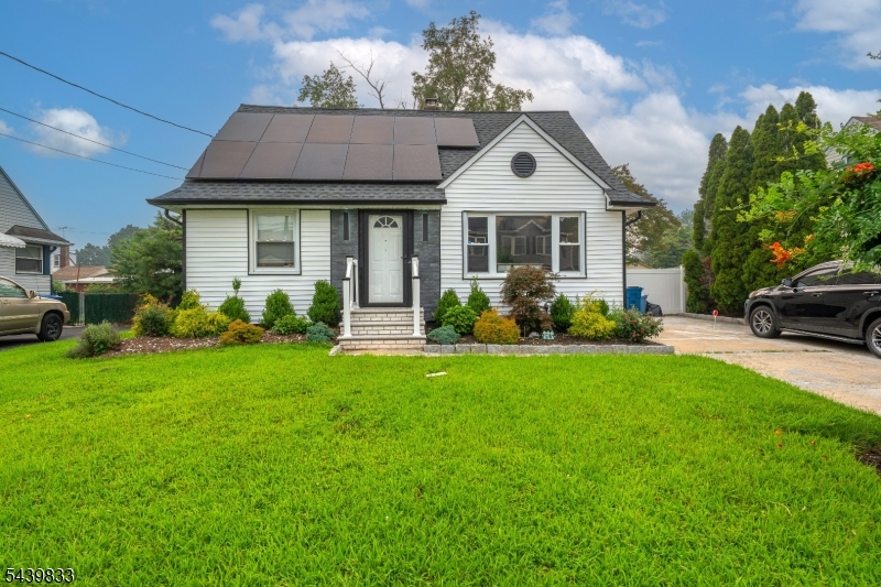 156 Baker Ave