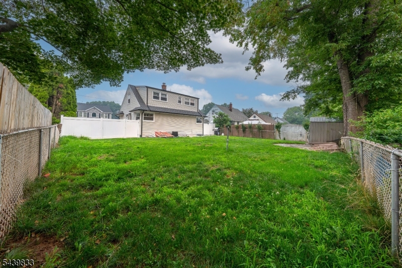 156 Baker Ave