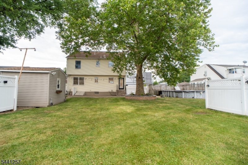 130 Loretta St