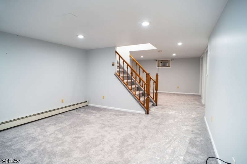 130 Loretta St