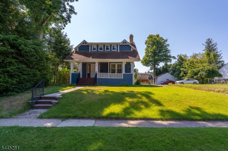 341 Mountainview Ter