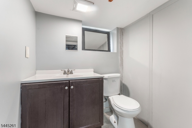 341 Mountainview Ter