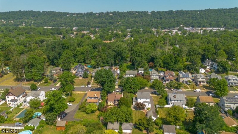 341 Mountainview Ter
