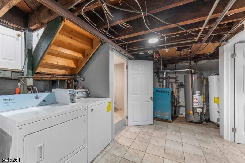341 Mountainview Ter