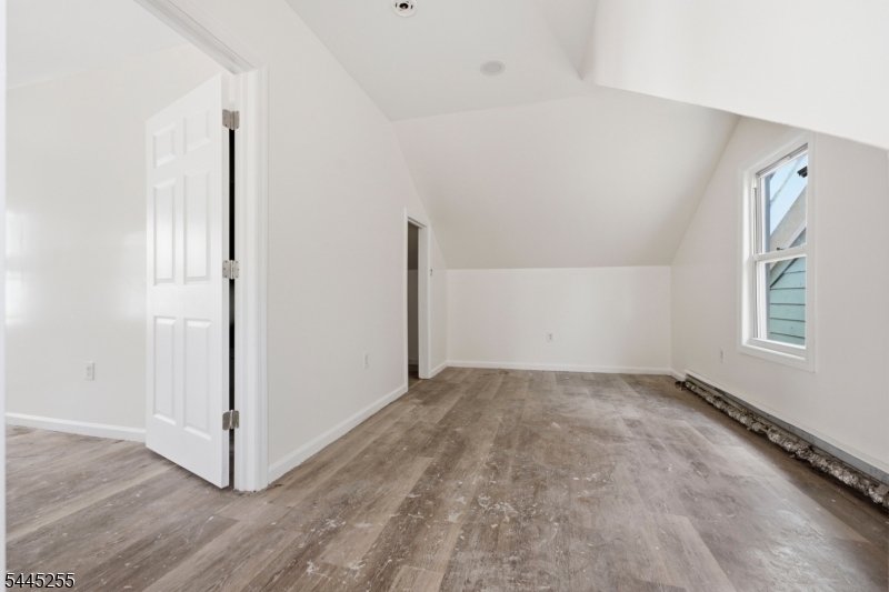 183 Graham Ave 2